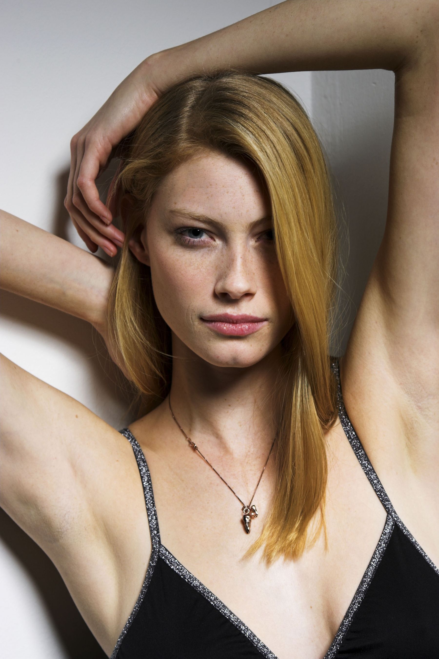 Alyssa Sutherland photo #46445